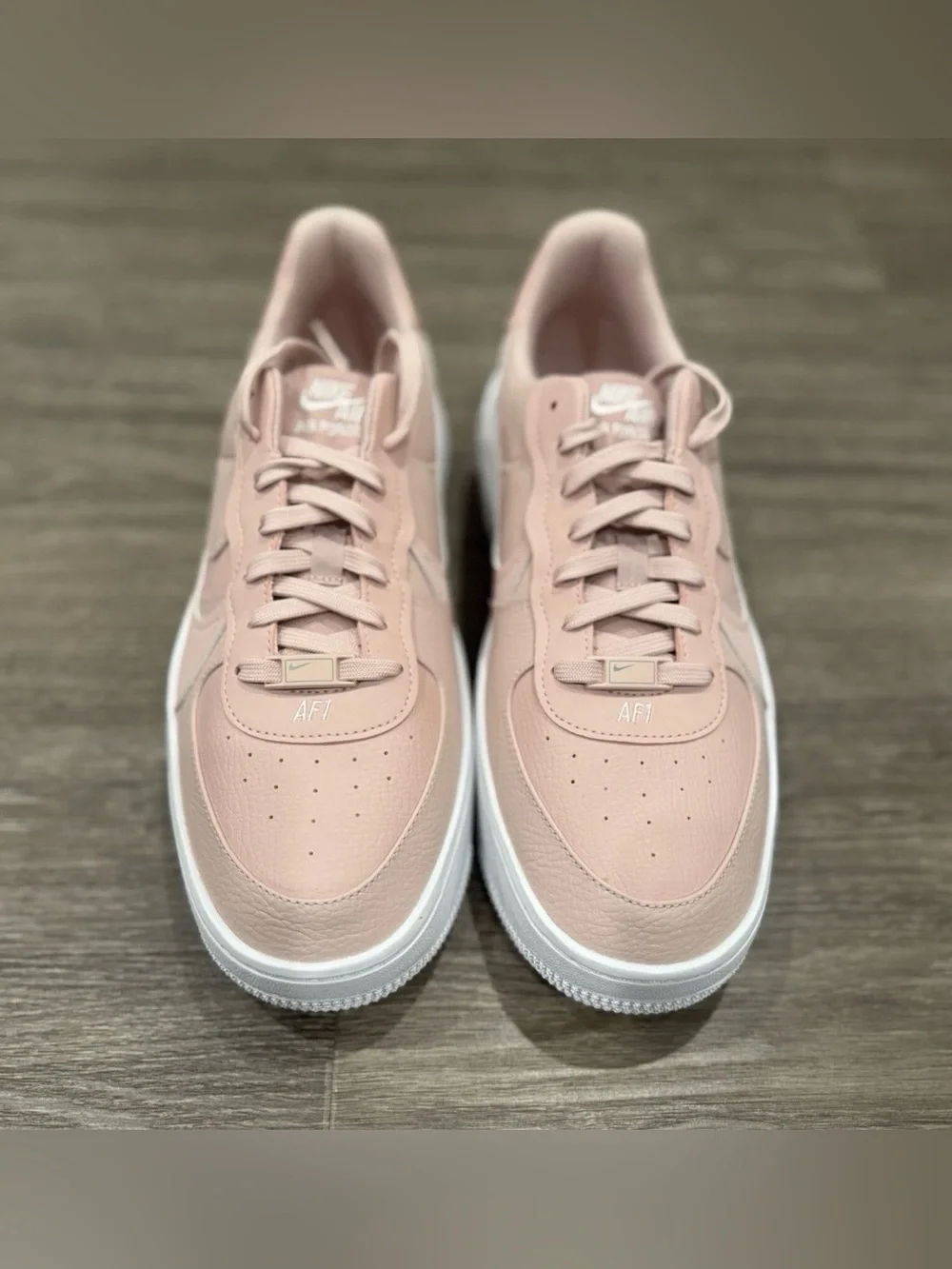 Nike women’s air